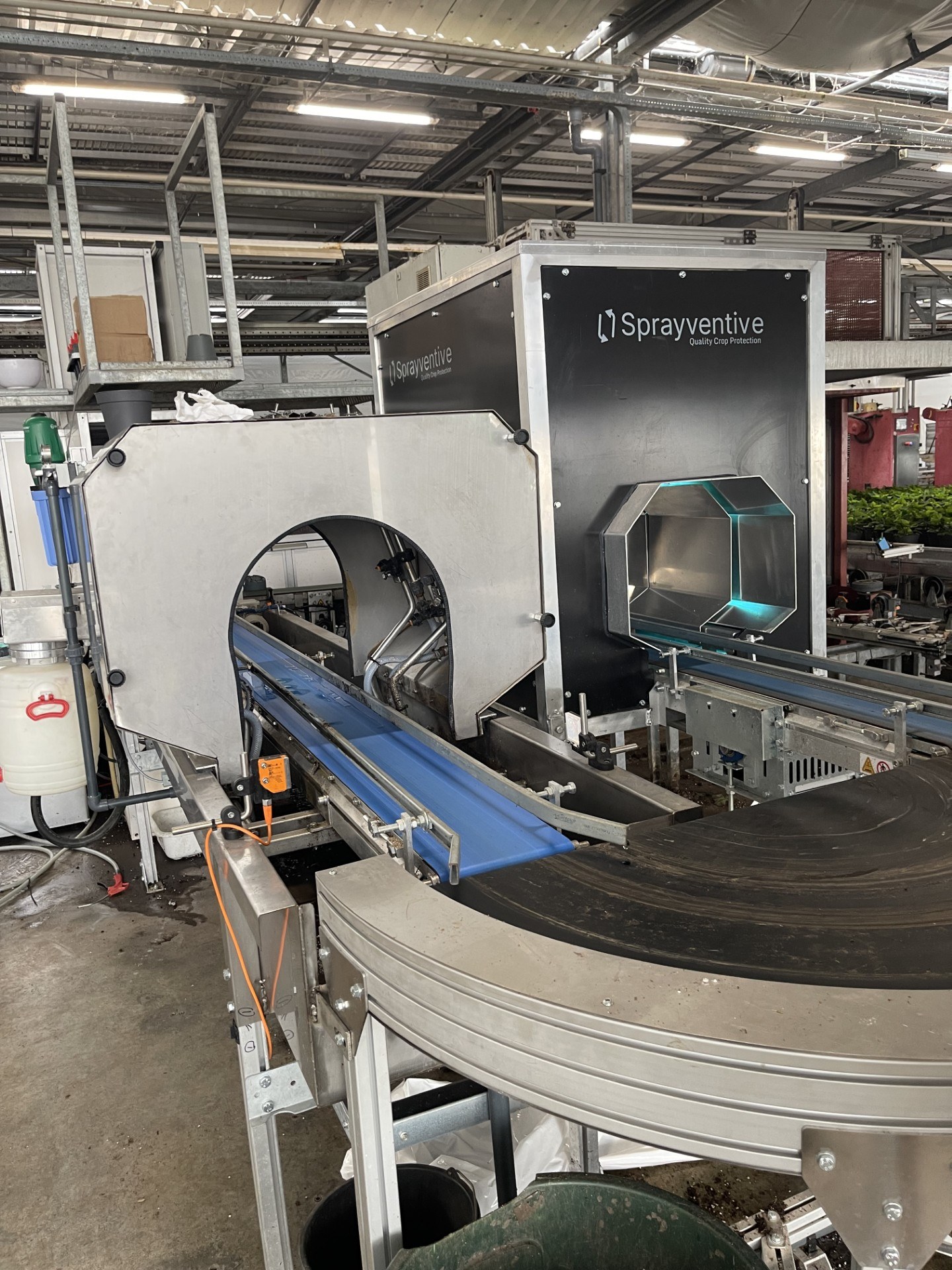 Sprayventive Machine